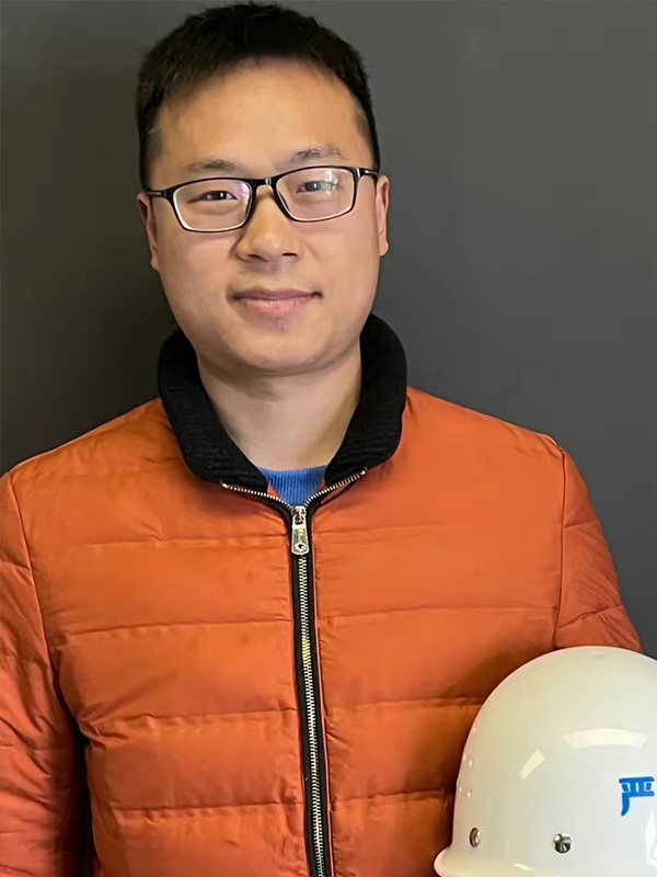 嚴(yán)見(jiàn)平