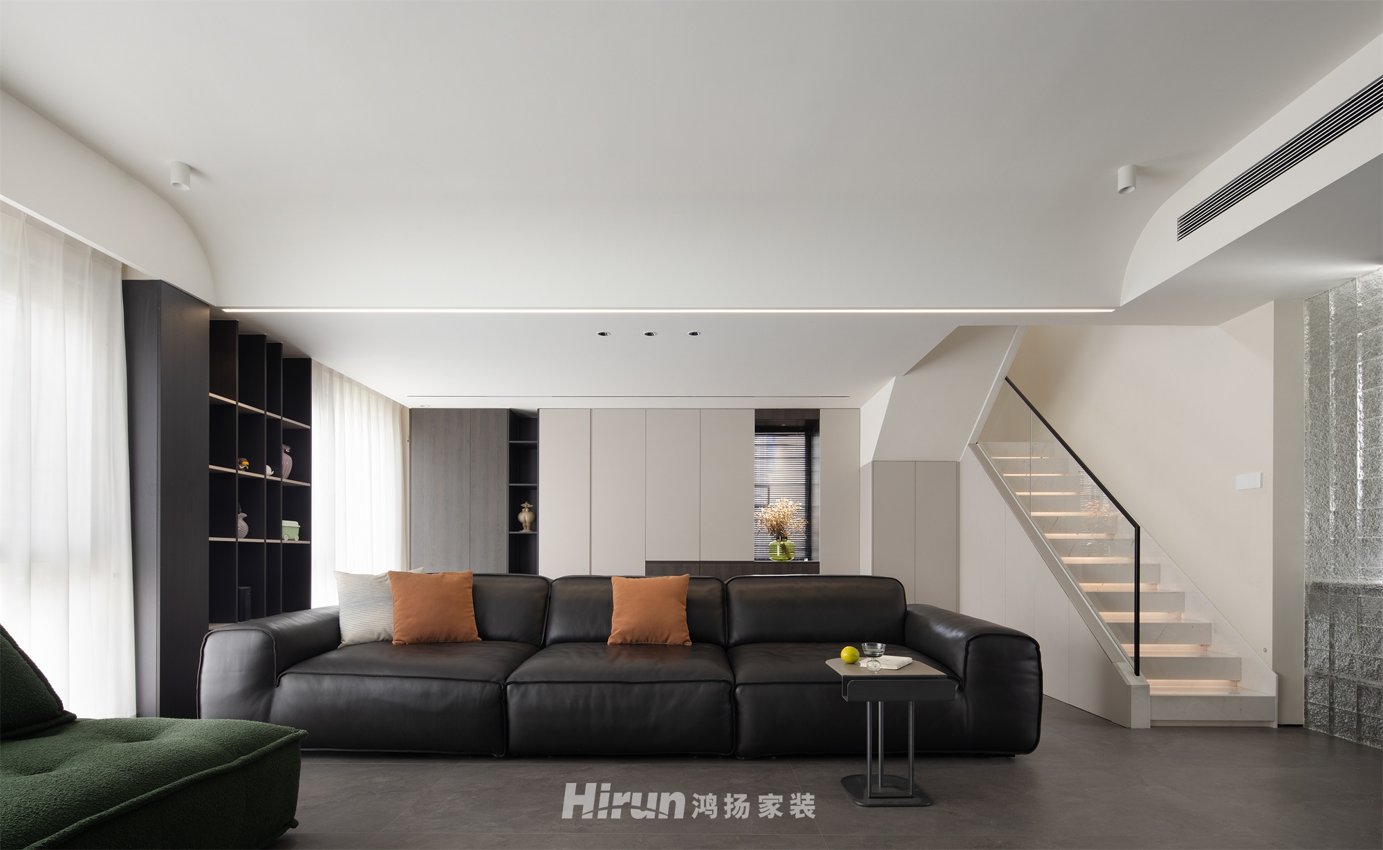潤和·湘江天地180㎡雅致現(xiàn)代復式 裝修案例實景圖-3