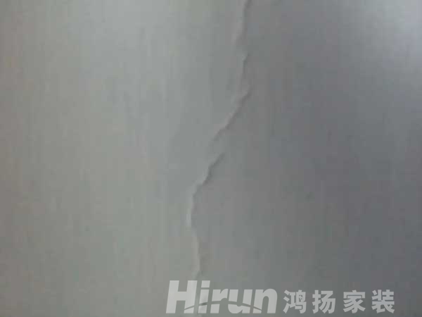 吊頂易開裂？吊頂裝修注意事項(xiàng)